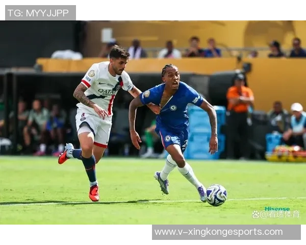 纳赛尔盛赞巴黎六冠荣耀共同庆祝历史性成就的自豪时刻